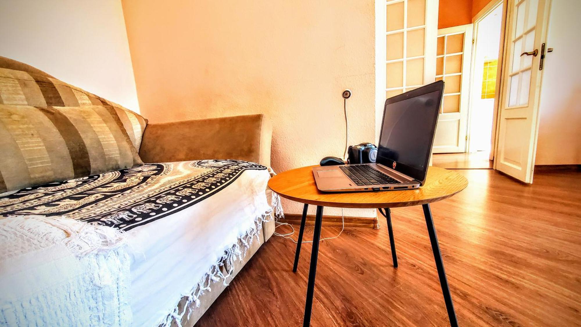 Kyiv Top Location 60M2 Apt In Old City Fast Wifi Selfchekin Bagian luar foto
